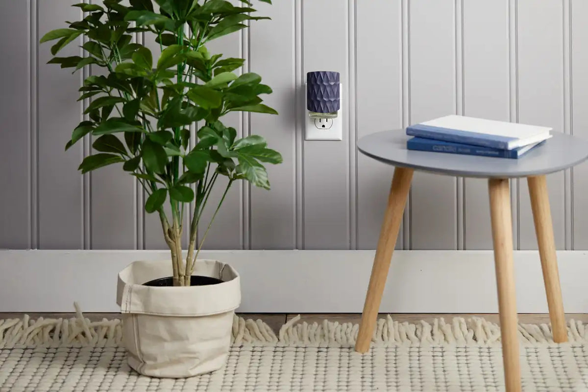 Organic Pattern Blue ScentPlug® Diffuser ScentPlug® Diffuser