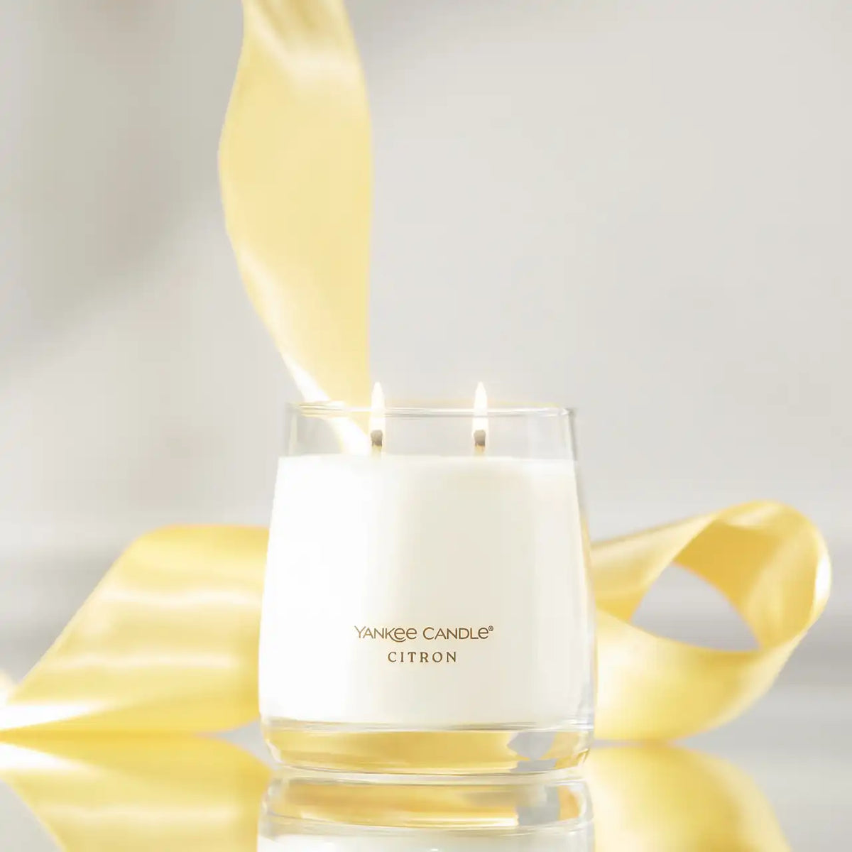 Citron Premium Medium Candle