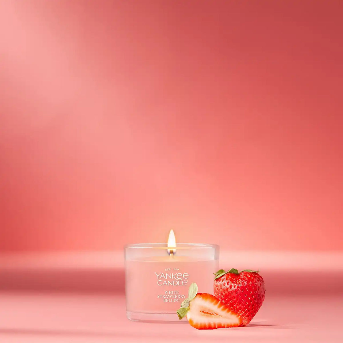 White Strawberry Bellini Yankee Candle® Minis